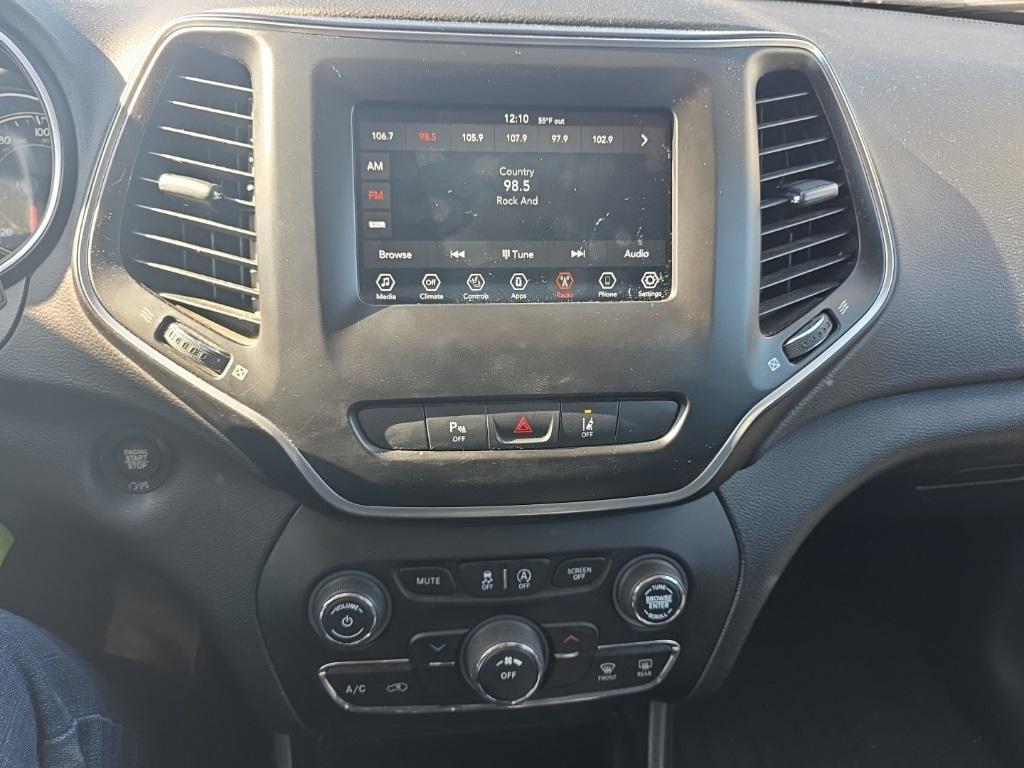 used 2020 Jeep Cherokee car, priced at $19,991