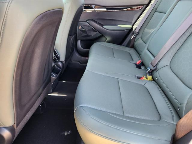 new 2025 Kia Seltos car, priced at $33,512