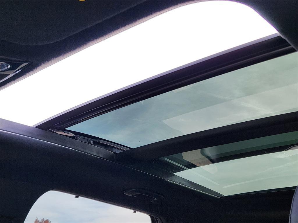 new 2026 Kia Sorento Hybrid car, priced at $49,010