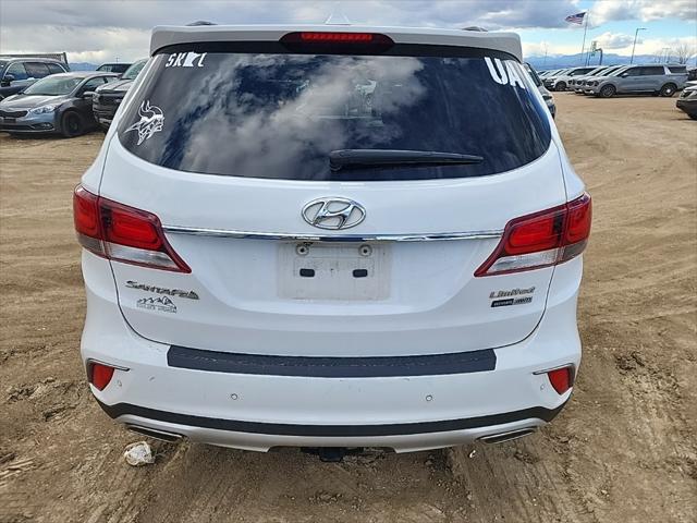 used 2018 Hyundai Santa Fe car, priced at $19,555