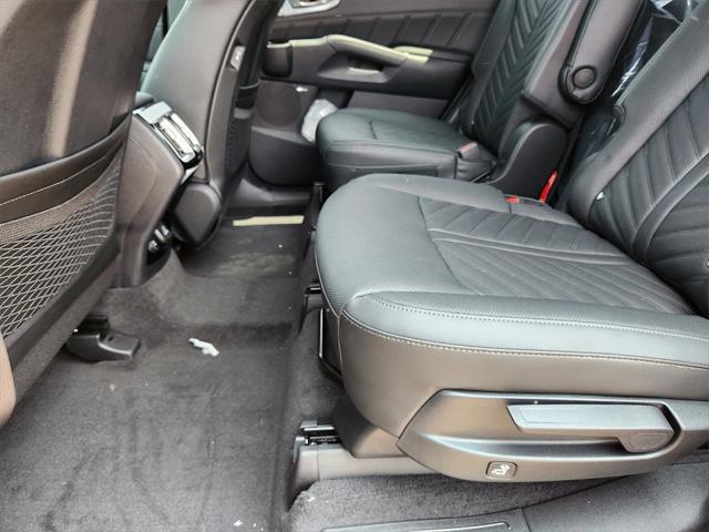 new 2025 Kia Sorento car, priced at $48,675