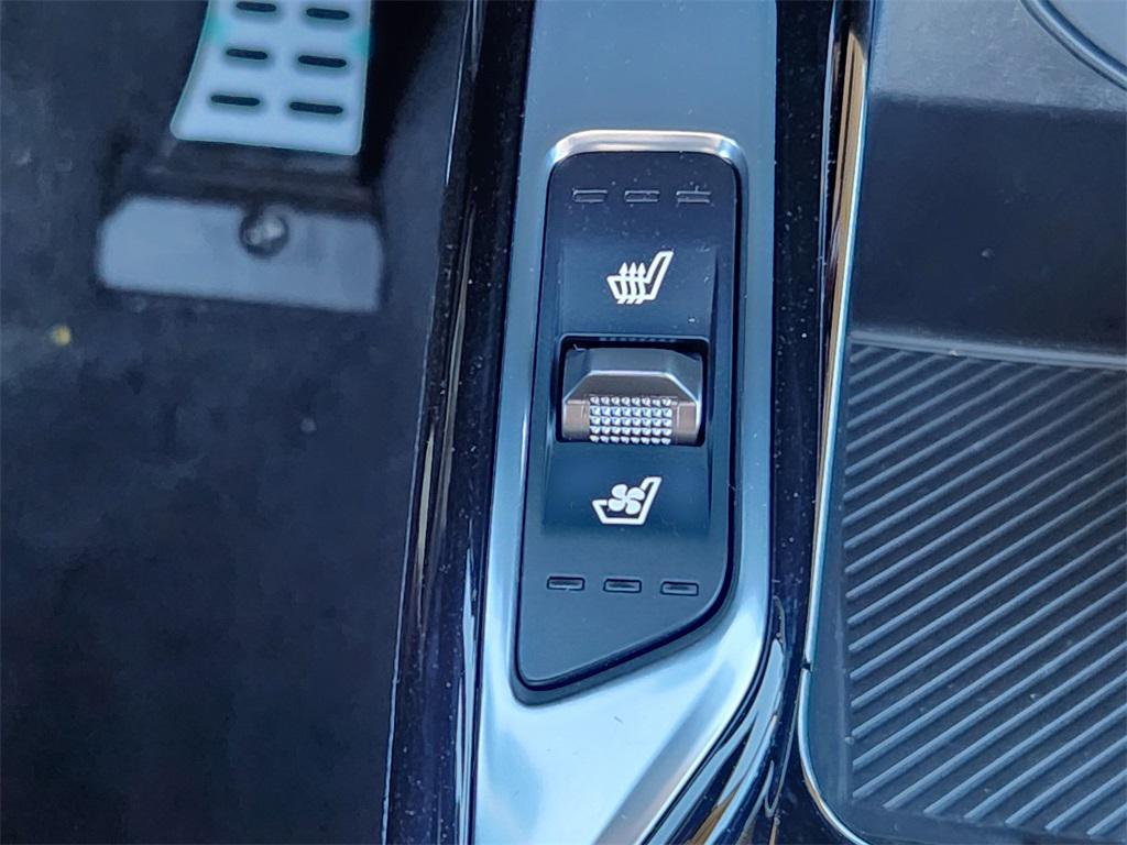 new 2026 Kia Sorento car, priced at $45,400