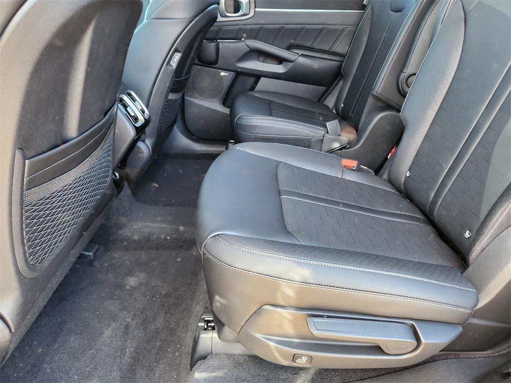 new 2026 Kia Sorento car, priced at $45,400
