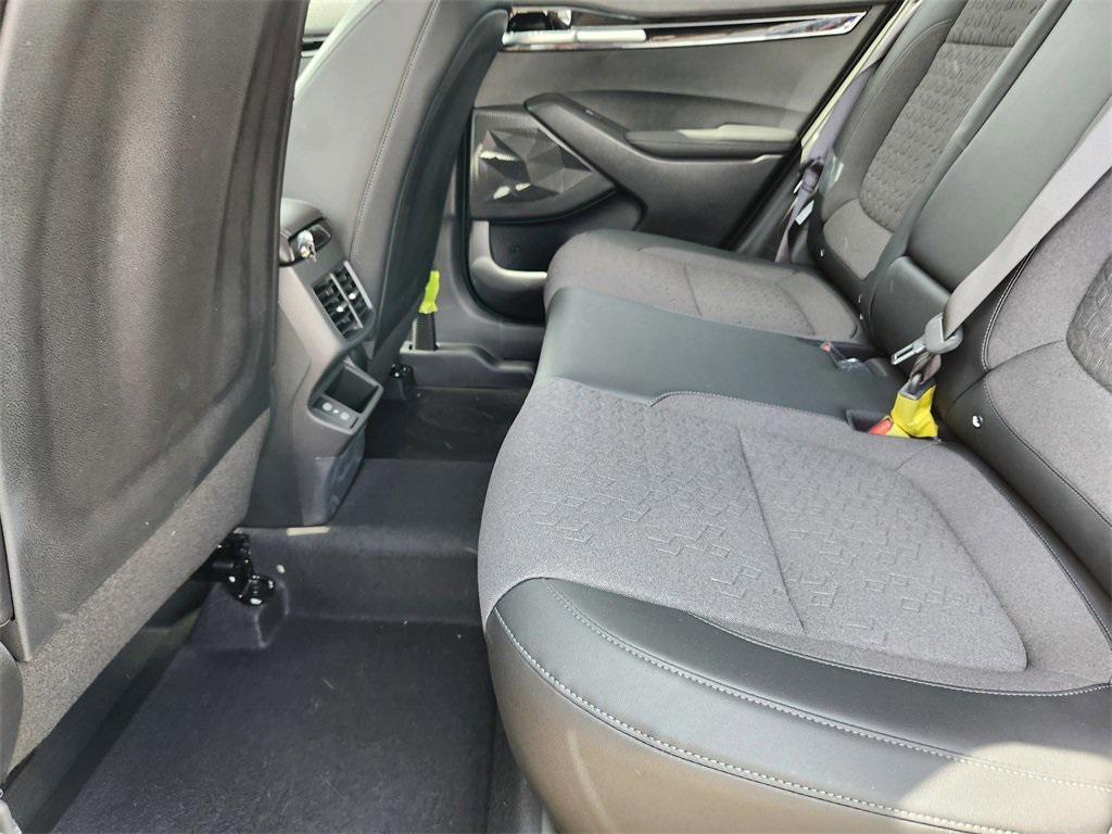 new 2025 Kia Seltos car, priced at $28,449