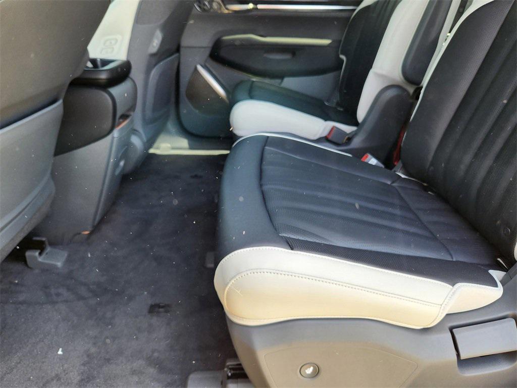 new 2026 Kia EV9 car, priced at $67,925