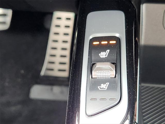 new 2025 Kia Sorento car, priced at $45,954