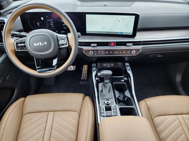 new 2025 Kia Sorento car, priced at $45,954