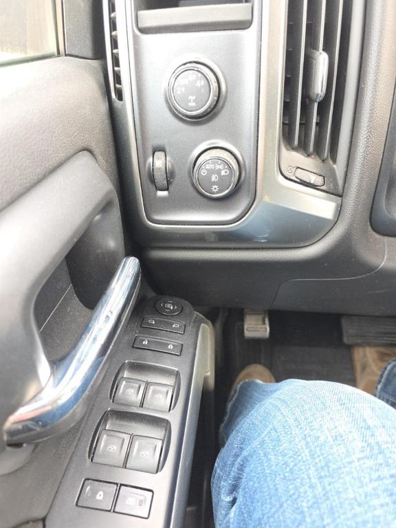 used 2016 Chevrolet Silverado 1500 car, priced at $22,149