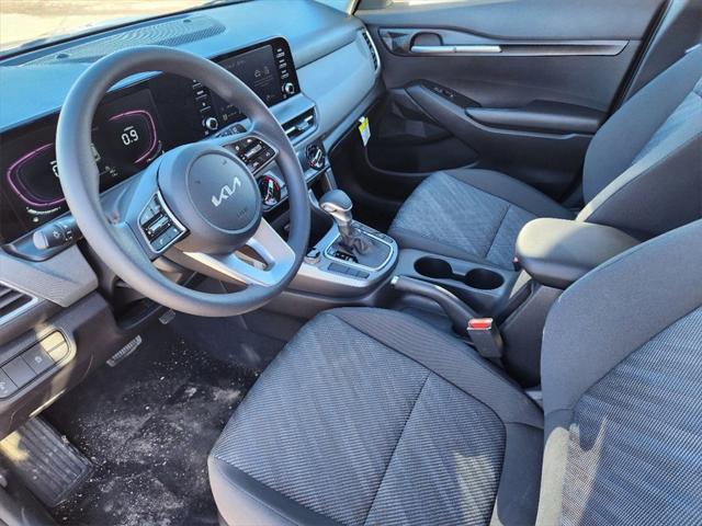 new 2025 Kia Seltos car, priced at $24,837