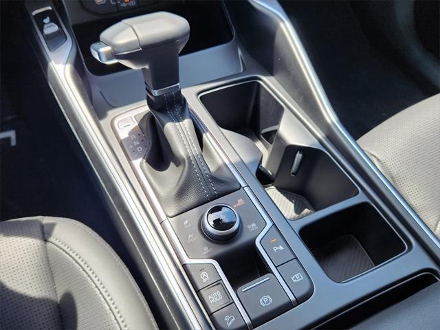 new 2025 Kia Sorento car, priced at $39,512