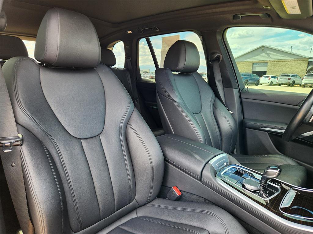 used 2021 BMW X5 car, priced at $27,014