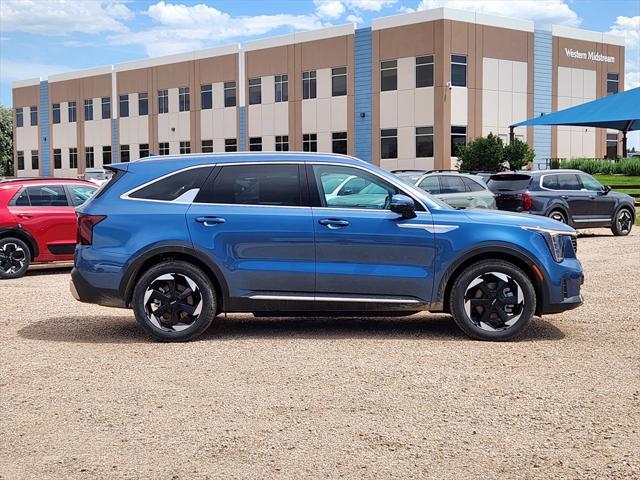 new 2025 Kia Sorento Hybrid car, priced at $40,043