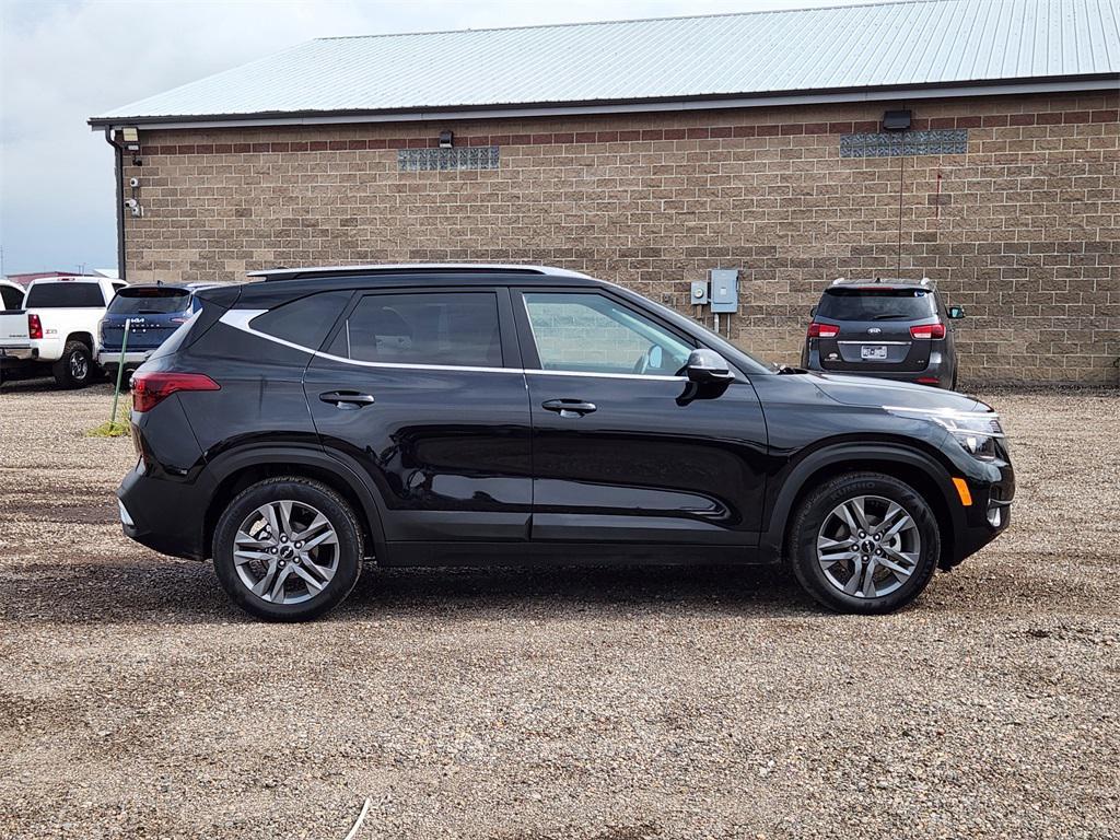 used 2023 Kia Seltos car, priced at $21,833