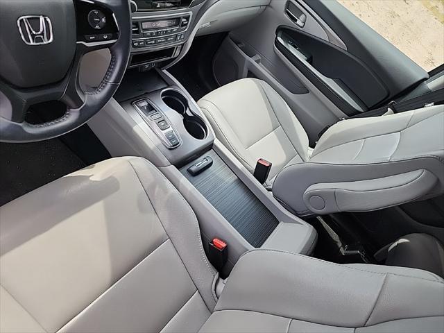 used 2022 Honda Pilot car, priced at $34,640