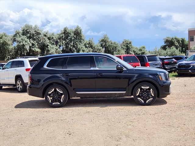 new 2025 Kia Telluride car, priced at $43,603