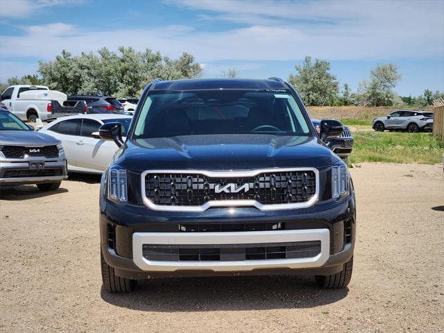 new 2025 Kia Telluride car, priced at $43,603