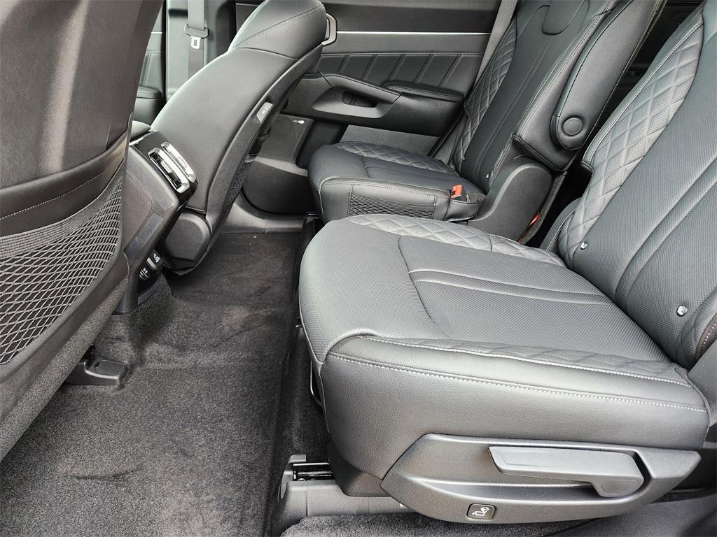 new 2026 Kia Sorento Hybrid car, priced at $49,075