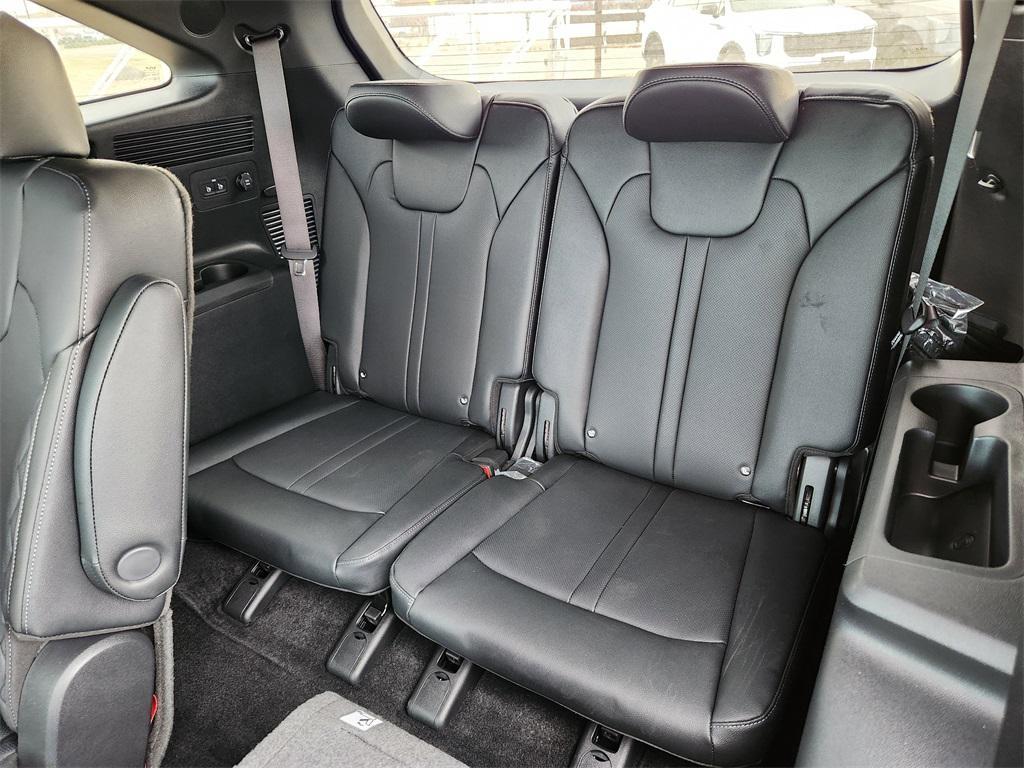 new 2026 Kia Sorento Hybrid car, priced at $49,075