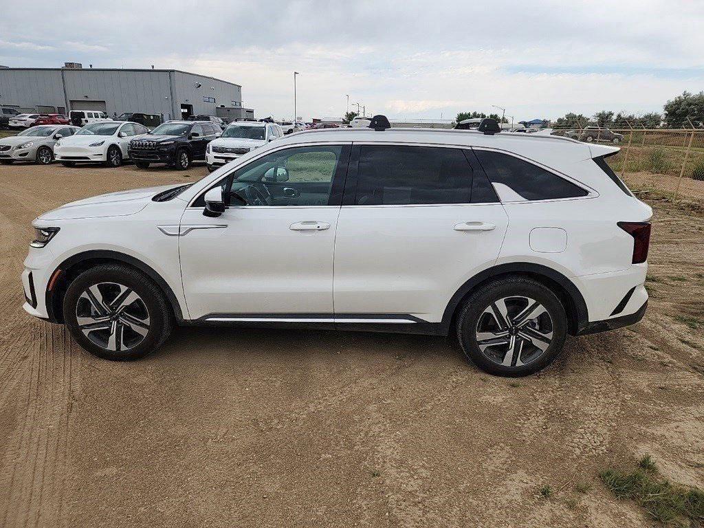 used 2022 Kia Sorento Plug-In Hybrid car, priced at $35,949