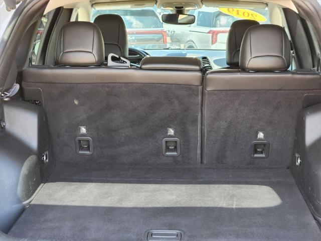 used 2019 Jeep Cherokee car, priced at $17,656
