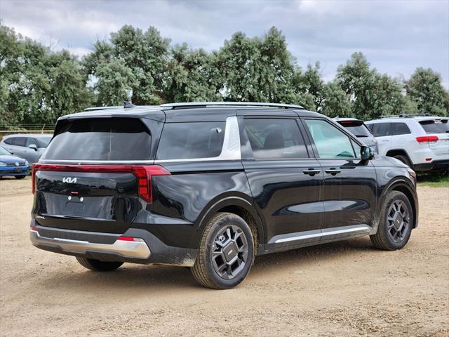 new 2025 Kia Carnival car, priced at $40,791