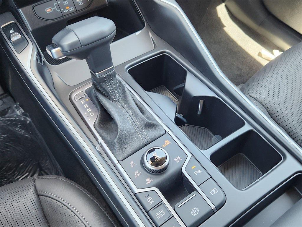 new 2025 Kia Sorento car, priced at $39,837