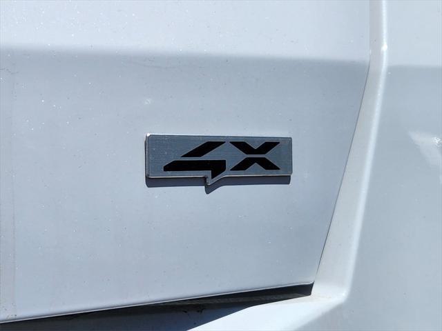 new 2025 Kia Sorento car, priced at $40,142