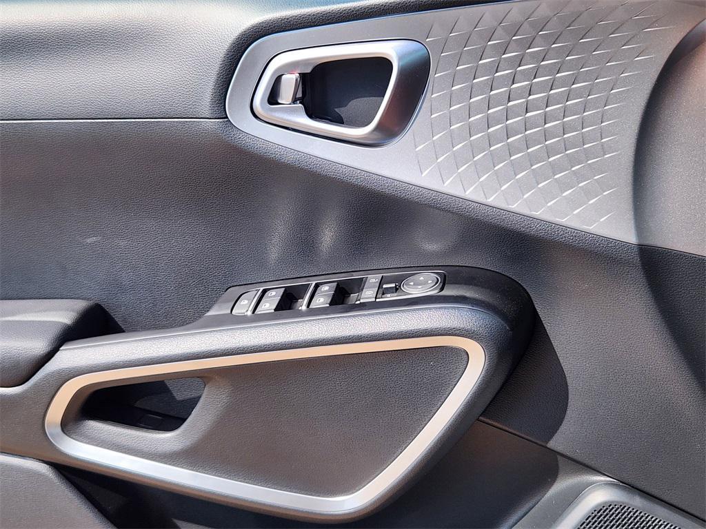 new 2025 Kia Soul car, priced at $24,210