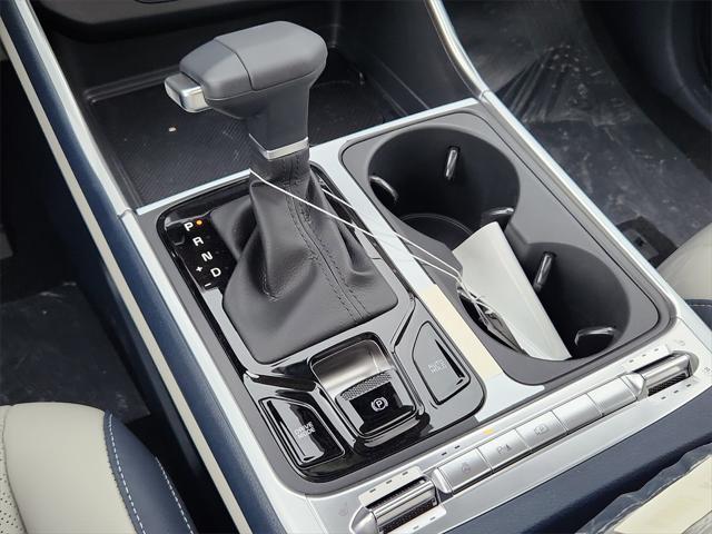 new 2025 Kia Carnival car, priced at $50,225