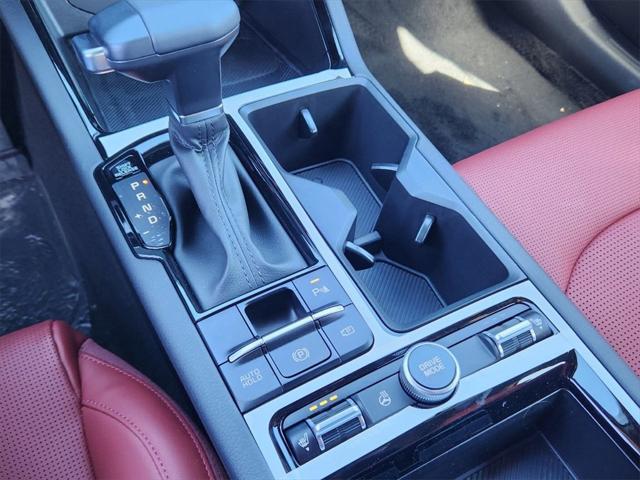 new 2025 Kia K5 car, priced at $34,055