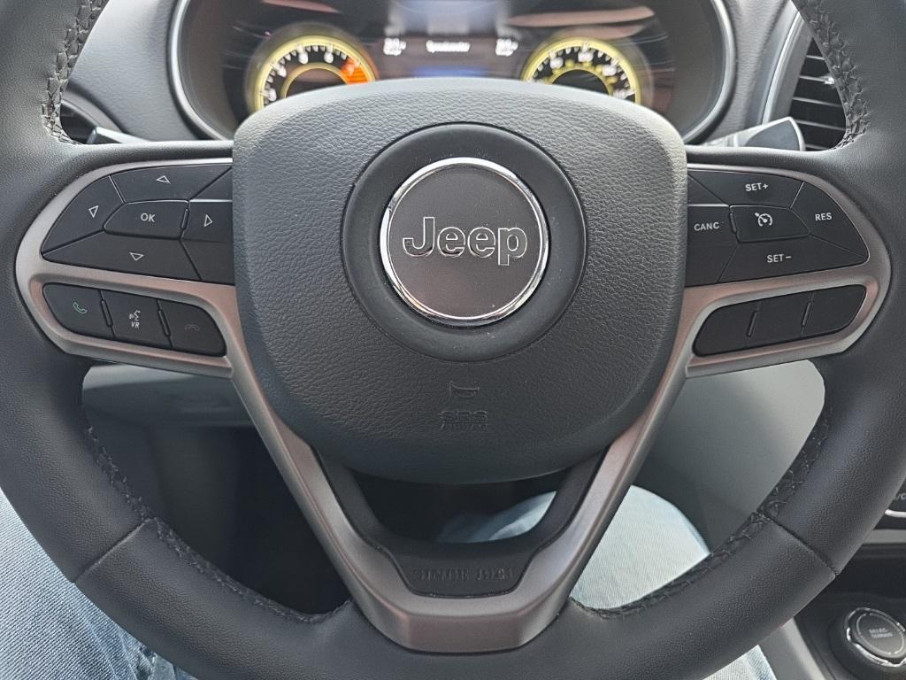 used 2021 Jeep Cherokee car, priced at $23,477