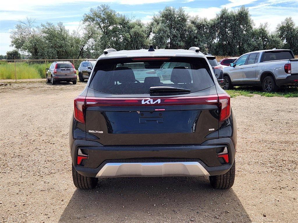 new 2025 Kia Seltos car, priced at $30,069
