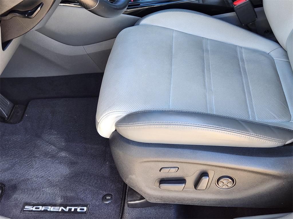 used 2019 Kia Sorento car, priced at $22,400