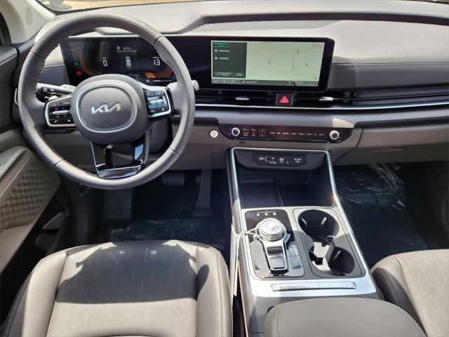 new 2025 Kia Carnival Hybrid car, priced at $42,684