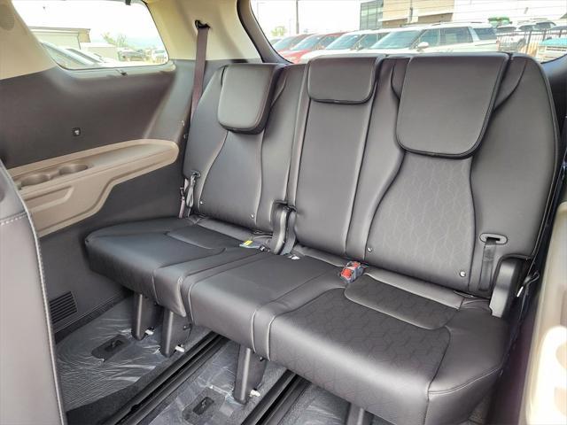 new 2025 Kia Carnival Hybrid car, priced at $42,684