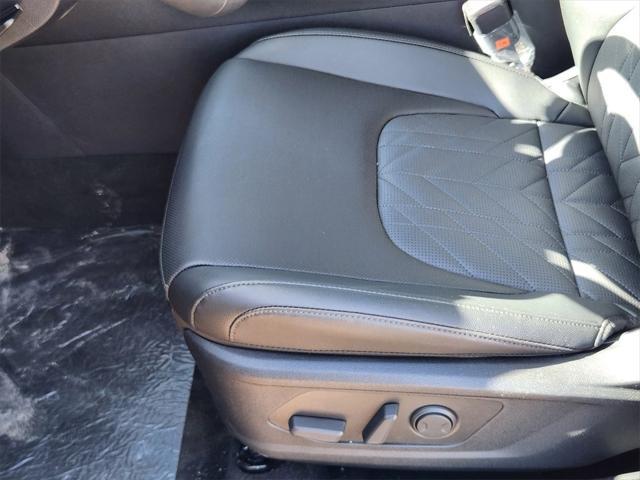 new 2025 Kia Sportage car, priced at $34,128
