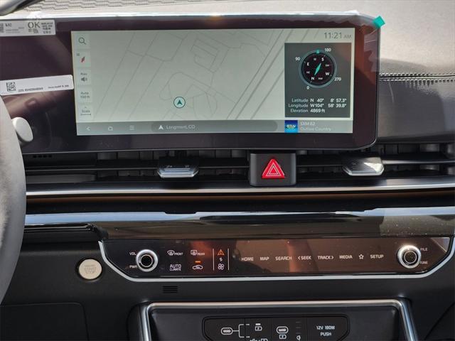 new 2025 Kia Carnival Hybrid car, priced at $53,054