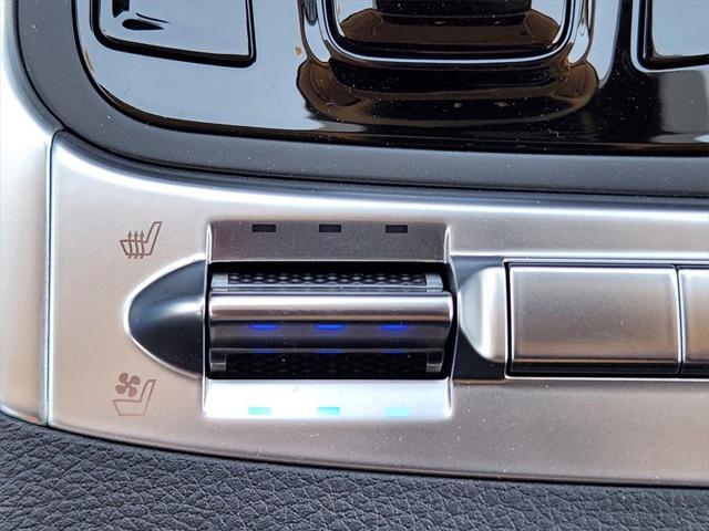 new 2025 Kia Carnival car, priced at $46,112