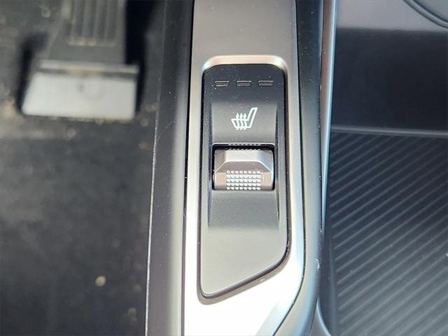 new 2025 Kia Sorento Hybrid car, priced at $38,723