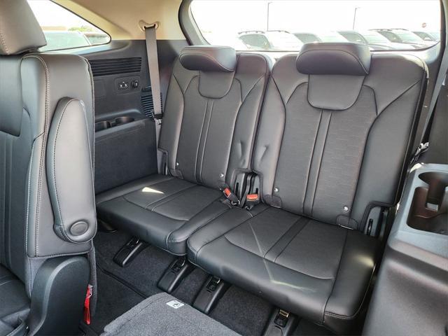 new 2025 Kia Sorento car, priced at $39,919