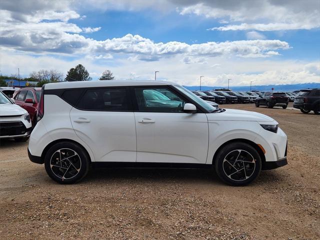 new 2025 Kia Soul car, priced at $26,492