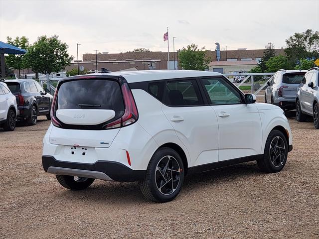 new 2025 Kia Soul car, priced at $26,192