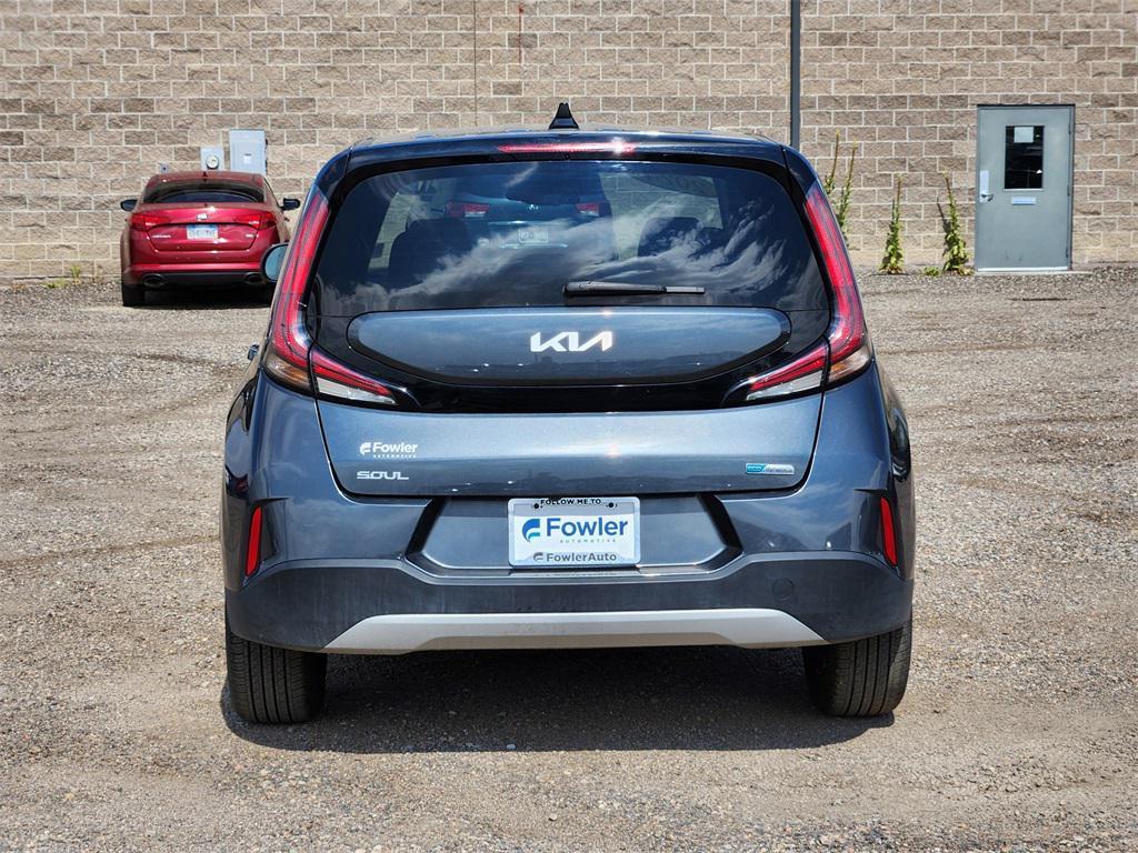 used 2024 Kia Soul car, priced at $21,999
