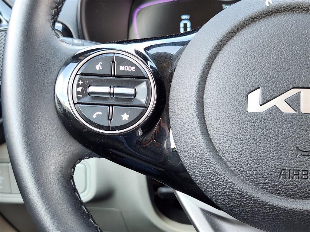used 2024 Kia Soul car, priced at $21,999