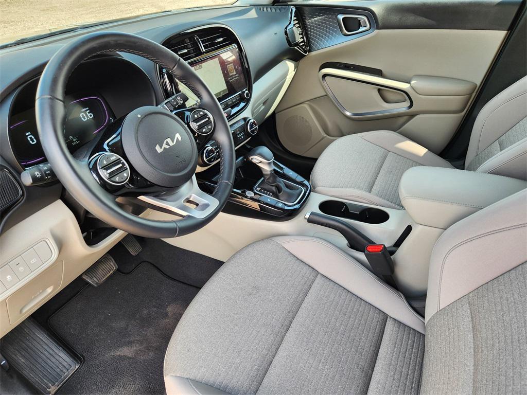 used 2024 Kia Soul car, priced at $21,999