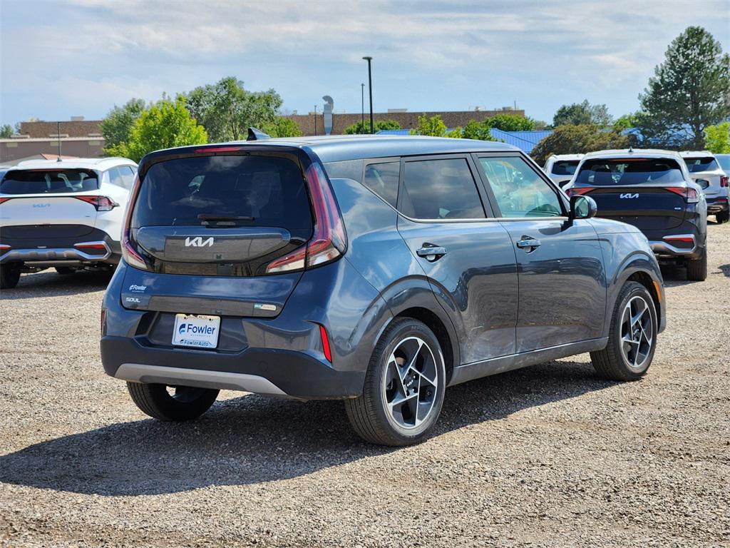 used 2024 Kia Soul car, priced at $21,999