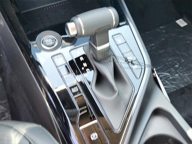 new 2025 Kia Niro car, priced at $30,433
