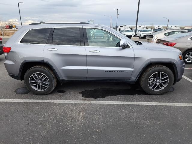 used 2017 Jeep Grand Cherokee car, priced at $16,333