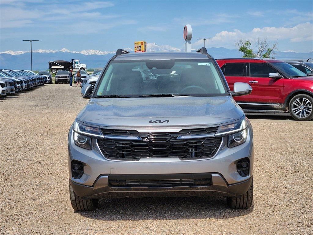 new 2025 Kia Seltos car, priced at $28,067
