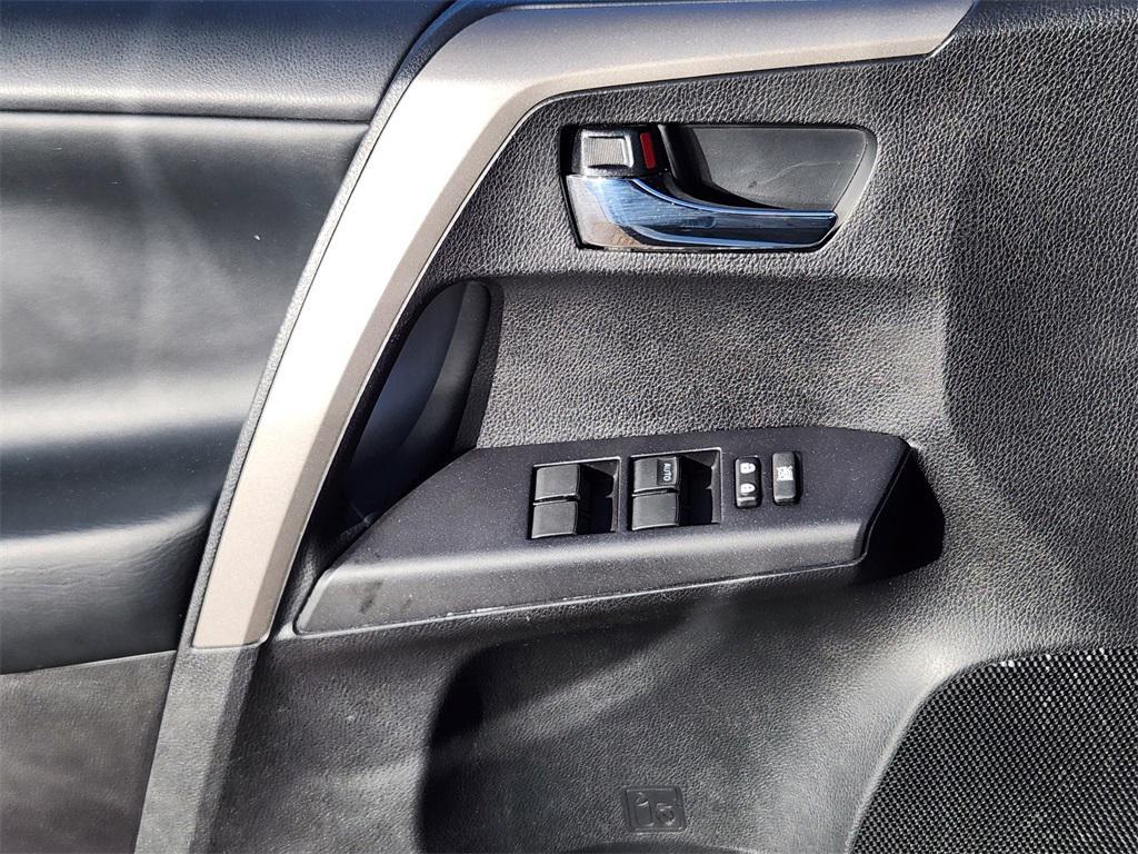 used 2018 Toyota RAV4 car, priced at $20,333